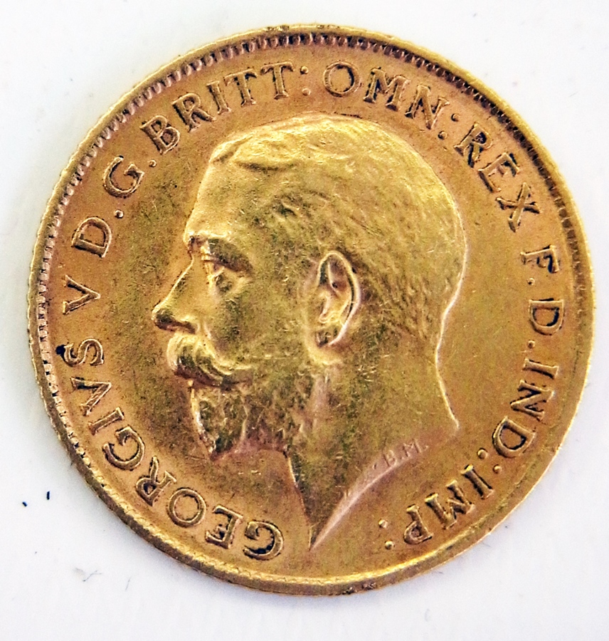 George V half sovereign 1911 - Image 2 of 2