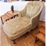 A Georgian style chaise longue with rais