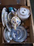 A quantity of decorative china to includ