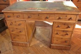 Victorian mahogany pedestal desk, having