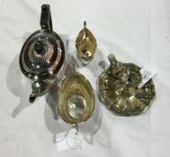 Silver plated 3-piece teaset of oval hal