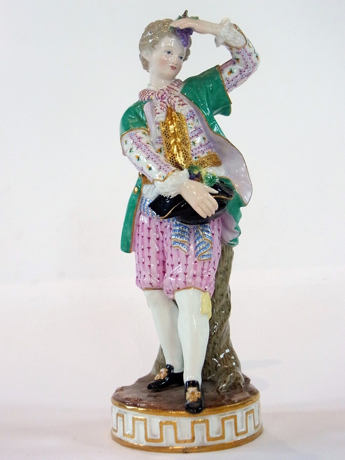 A pair of 19th century Meissen porcelain - Image 3 of 4