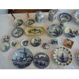 Large quantity Dutch delft blue and whit