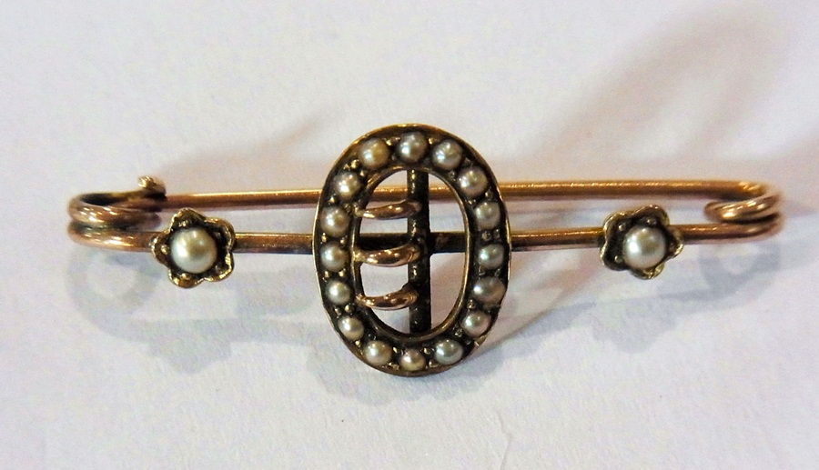 Seedpearl bar brooch and a crescent-shap - Image 3 of 3