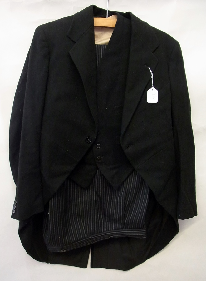 A gentleman's tail suit and waistcoat an - Image 2 of 2