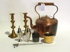 Old copper kettle, various sundry metalw