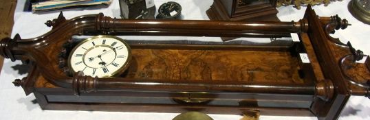 Fine 19th century walnut cased Vienna re