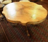 Mahogany topped loo table (possibly a ma