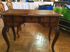 Mahogany writing desk with inset leather
