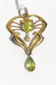 Edwardian 9ct gold, peridot and seedpear