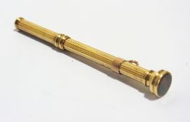 Gold-coloured metal Butler & Co propelli
