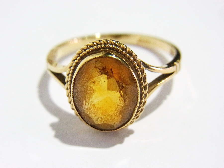 18ct gold opal ring, - Image 3 of 4