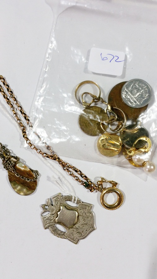 Silver-coloured fob, gold chain necklace and other sundry earrings, etc.