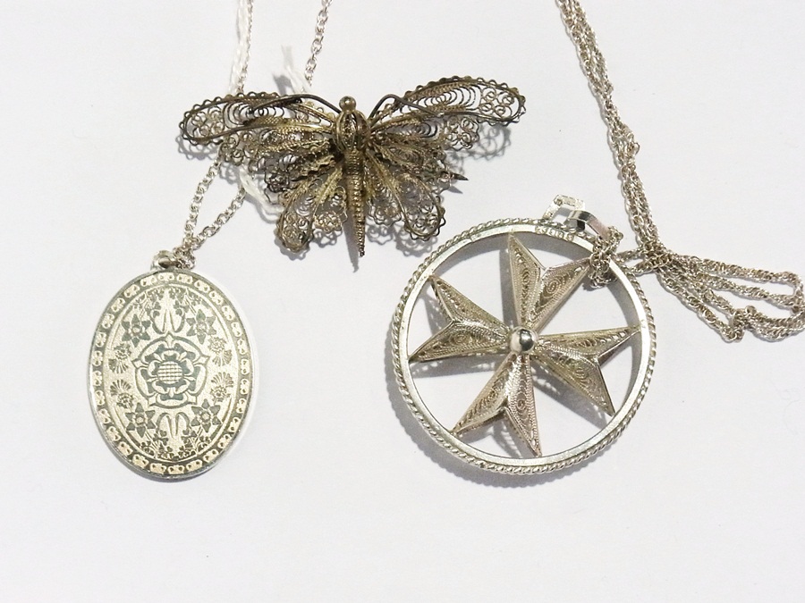 Silver Jubilee pendant, Maltese cross pendant, bangle, - Image 3 of 3