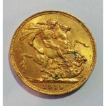 George V gold Sovereign, 1915