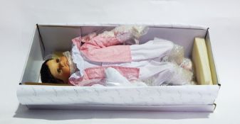 Shirley Temple doll and four others (all boxed) (5)