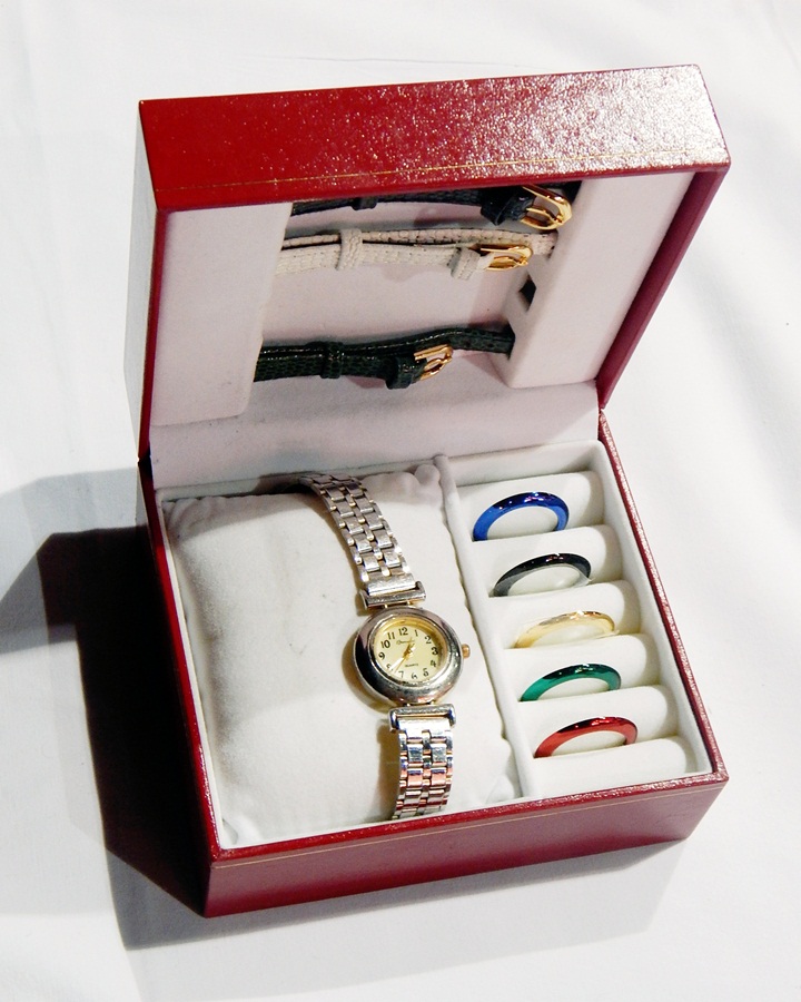 Quantity of modern watches - Image 2 of 2