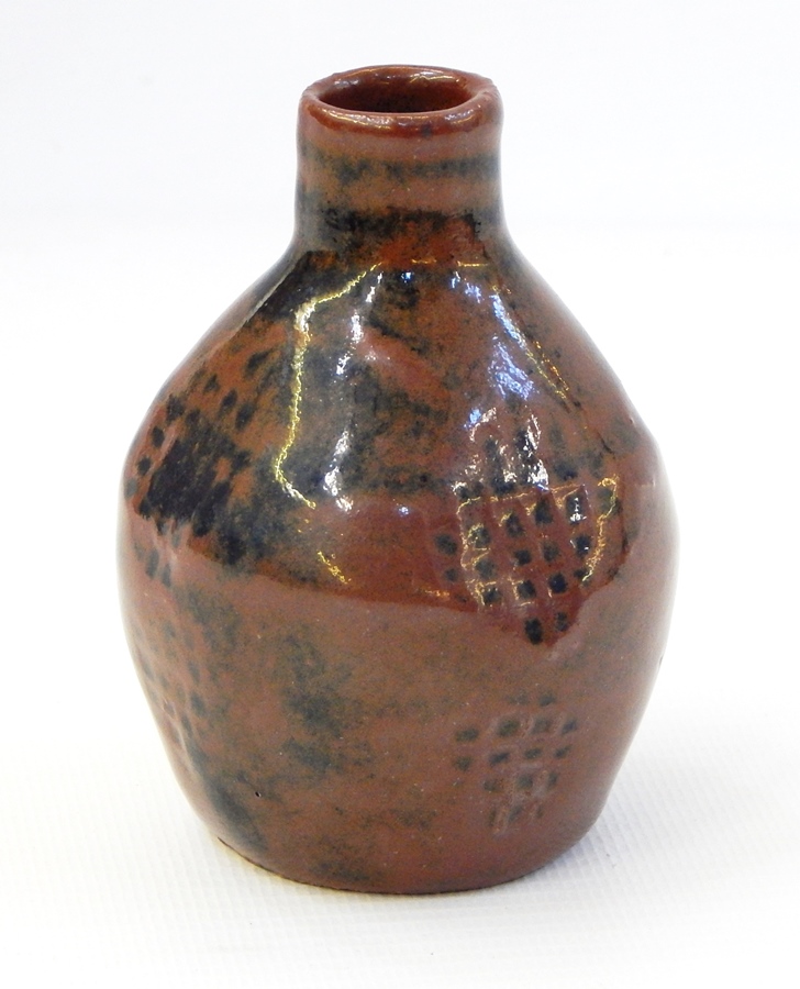 Trevor Corser Leach pottery stoneware small vase, brown and black glazed with incised hatched
