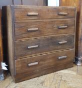 Oak chest of drawers with four graduated drawers