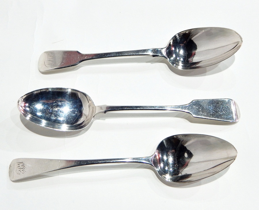 George III Old English pattern silver tablespoon, London 1819, marked "1815",
