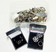 Quantity Gothic and pagan style costume jewellery, rings, etc.