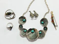 Modern silver-coloured metal and turquoise necklace, Scottish hardstone set dagger brooch,
