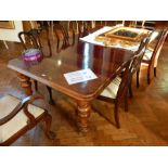 Victorian mahogany wind-out dining table with serpentine thumb moulded edging,