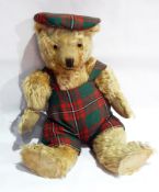 Early to mid 20th century golden mohair bear, hard pad velvet feet and soft pad velvet paws,