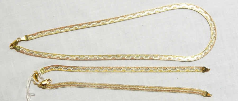 Silver gilt necklace and bracelet,
