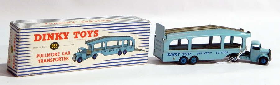 Dinky Toys Pullmore car transporter, 982,