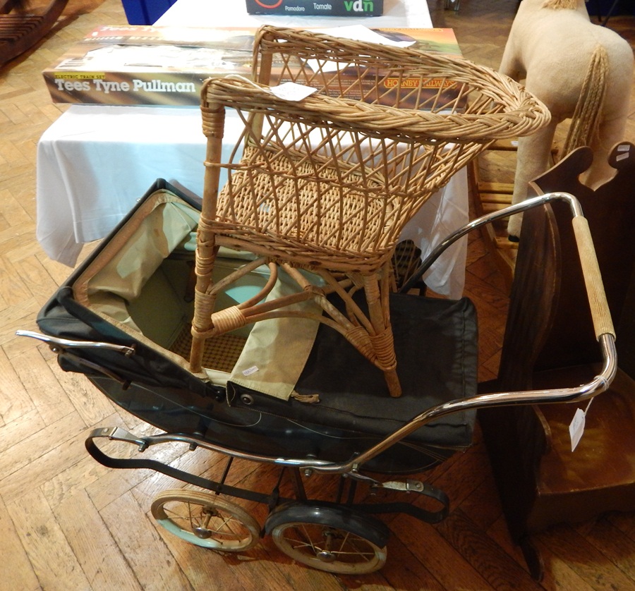 A Swan coach-built dolls pram,