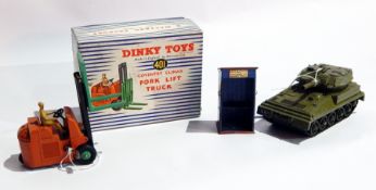 Dinky Toys Coventry Climax forklift truck, 401, in blue and white striped box,