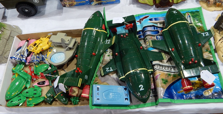 Large quantity of Thunderbird toys, mainly Carlton and WT Venture including three large T2's,