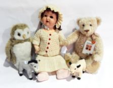 Merrythought collector's bear, blonde mohair, jointed body, "Pure Elegance" limited edition 22/500,