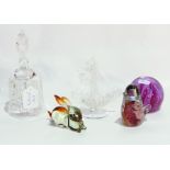 A quantity of glassware to include Caithness "Fiesta" paperweight,