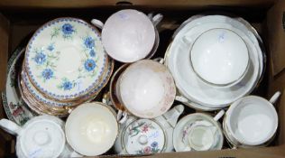 Quantity of decorative teaware (1 box)