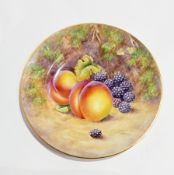 Royal Worcester porcelain plate, M. Holloway handpainted with peaches and blackberries, 20 cms dia.