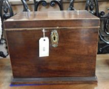 Georgian mahogany cigar box having brass escutcheon and swan neck brass carrying handle,