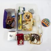 Quantity costume jewellery including beads, crystal, etc.