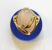 9ct gold and rose quartz ring set oval cabochon quartz stone and single diamond in gold pierced