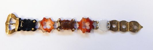 Victorian gold-coloured metal and agate bracelet of engraved buckle form,