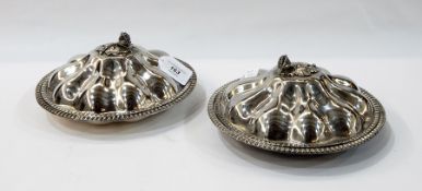 Pair of serving dishes with floral engraved top, lobed top and bottom,