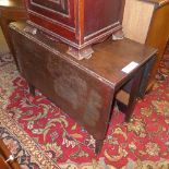 A George III mahogany drop flap table