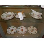A porcelain lidded box and a small quantity of other porcelain items