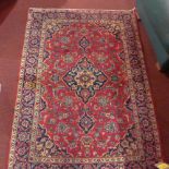 An extremely fine central Persian Kashan rug 155cm x 110cm,