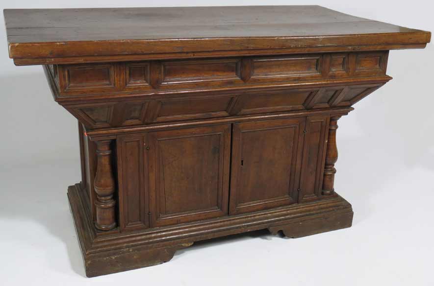 ITALIAN BAROQUE WALNUT LIBRARY TABLE old surface, thick rectangular top, one side with three drawers - Image 5 of 7