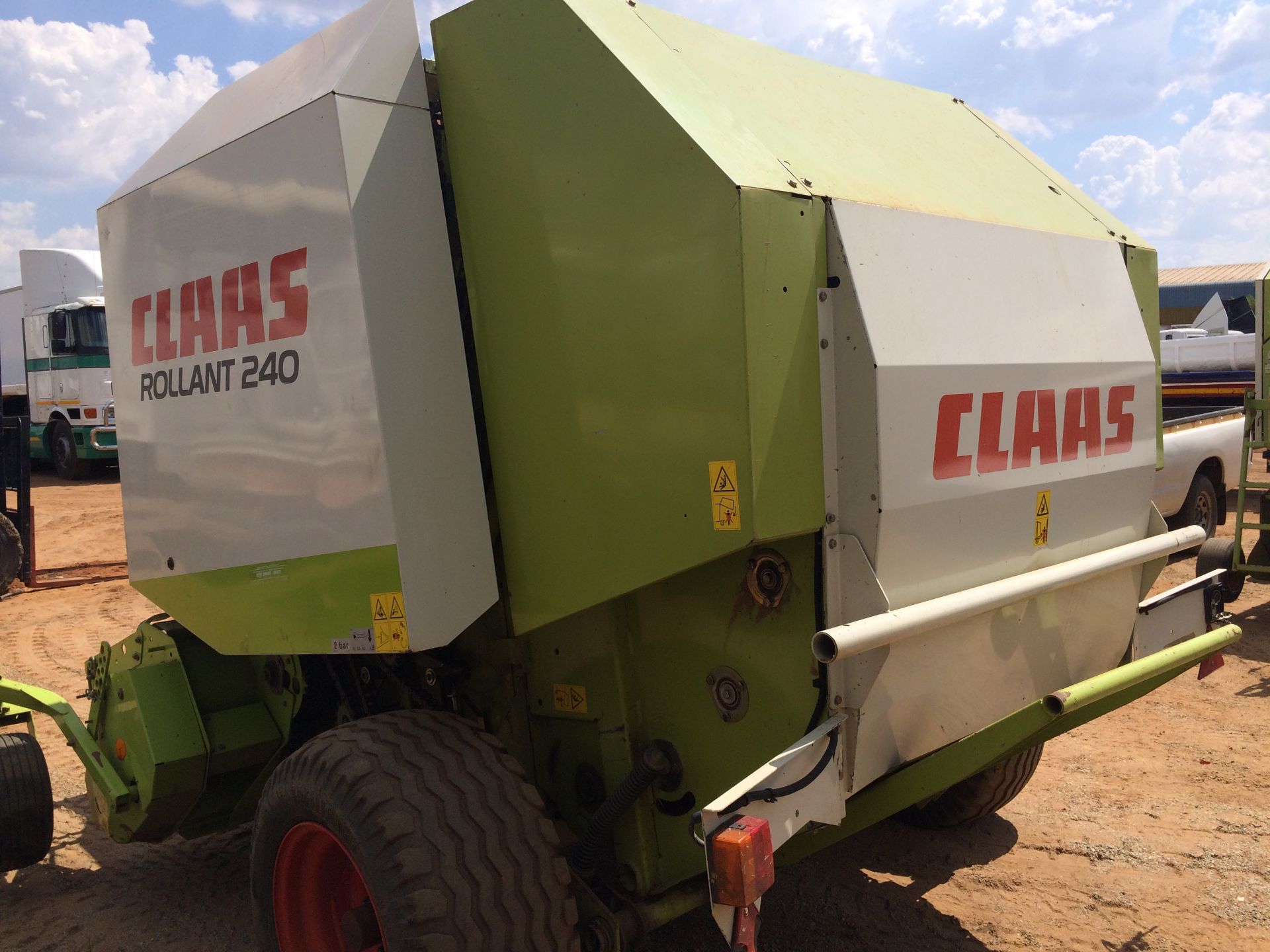 CLAAS 240 ROUND BALER - SERIAL NO: 74901971 - Image 2 of 3