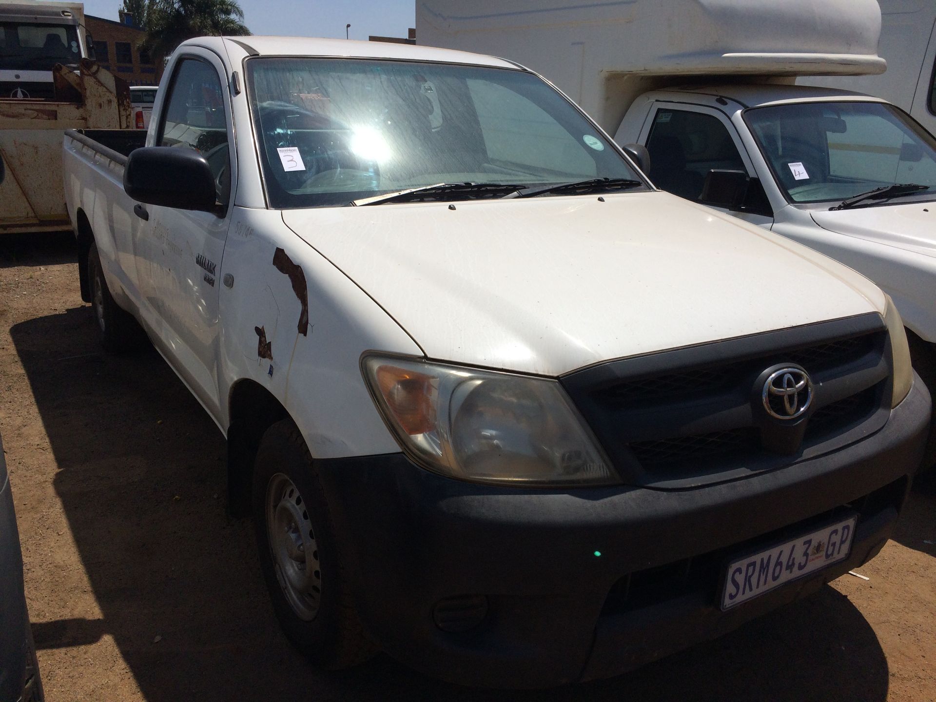 2005 TOYOTA HILUX 2.0VVTi LDV REG NO: SRM643GP