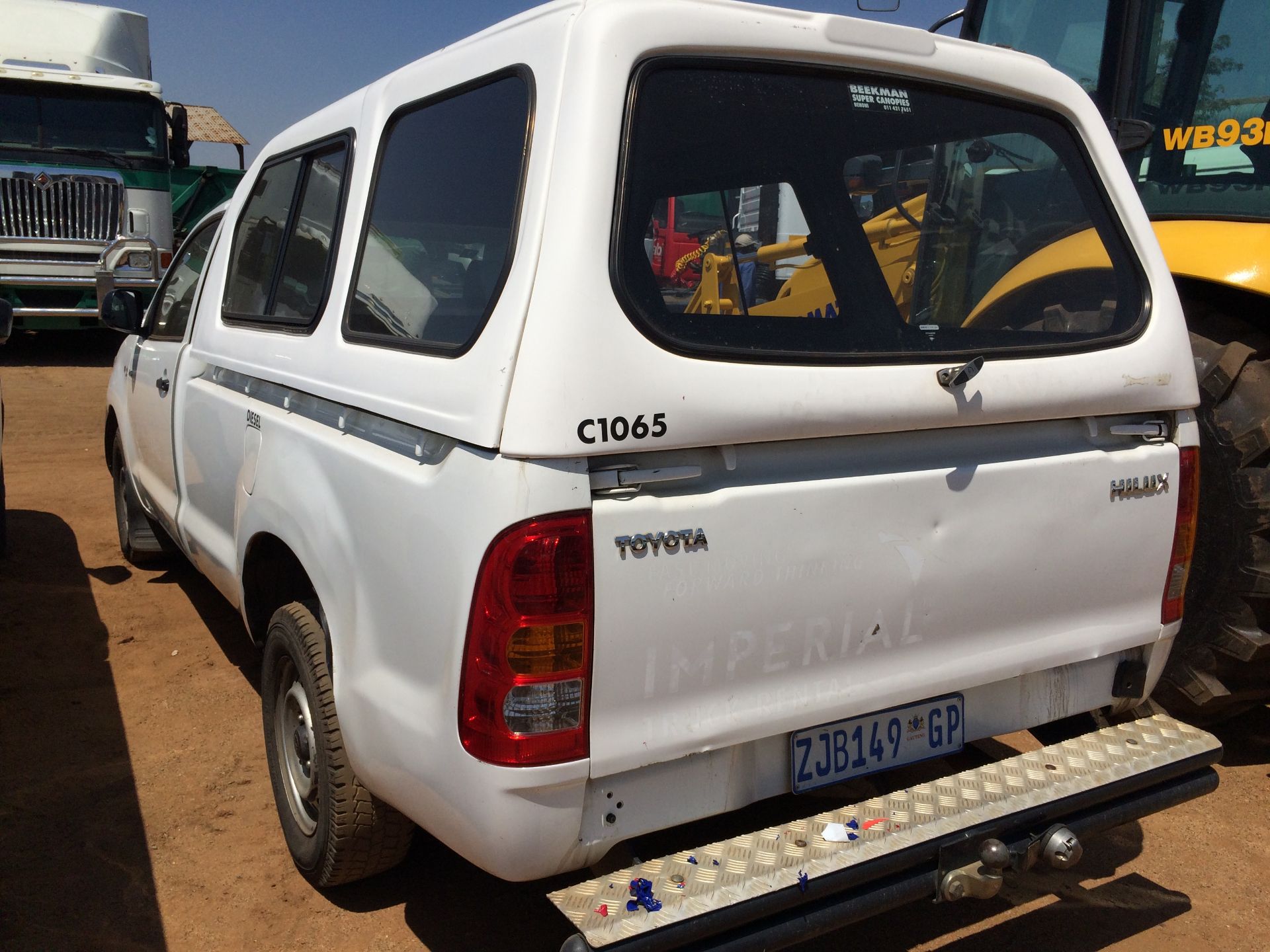 2010 TOYOTA HILUX 2.5D-4D LDV REG NO: ZJB149GP - Image 4 of 4