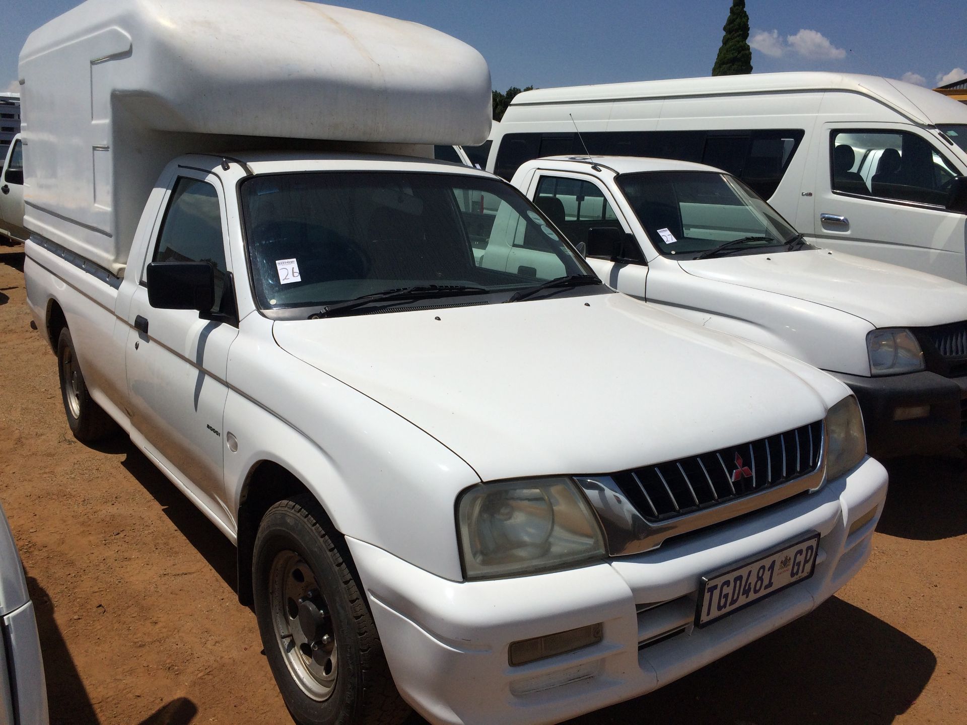 2006 MITSUBISHI COLT 2000i HILINE LDV REG NO: TGD481GP